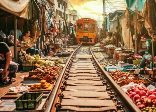 Floating Market & Maeklong Railway Train Market Tour